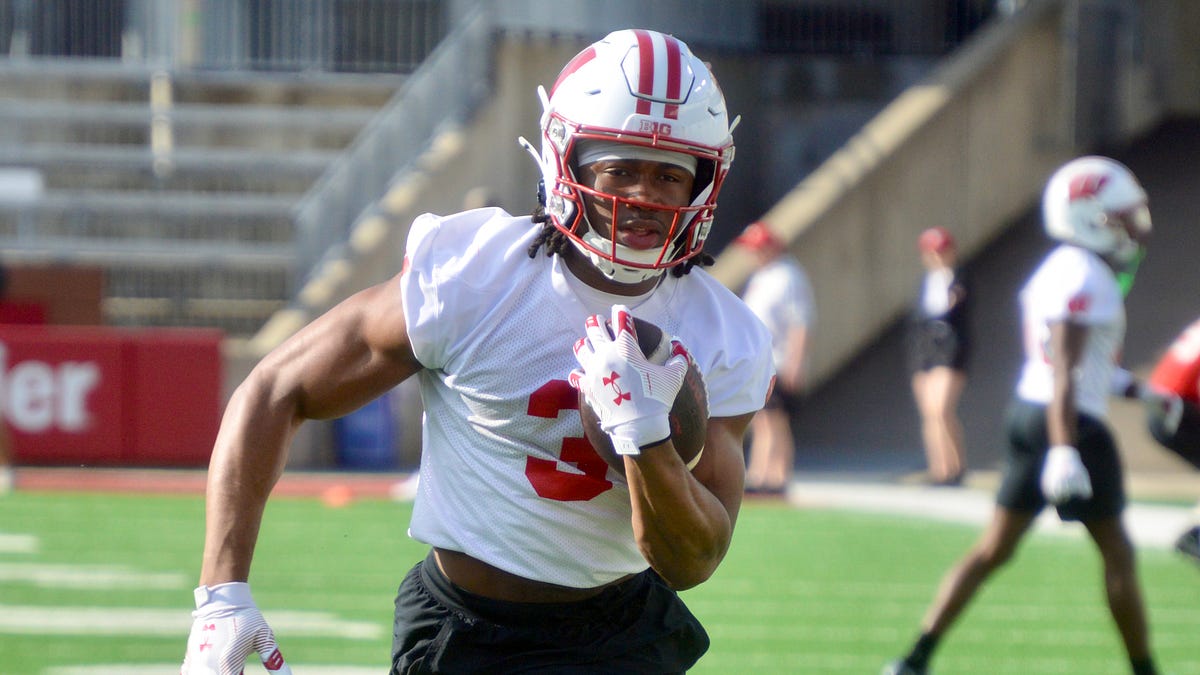 What stood out from Wisconsin football's 10th spring practice
