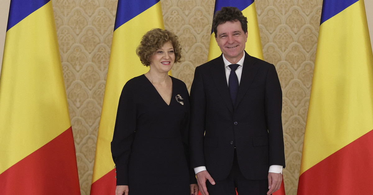 Oana Gheorghiu: Ce-i reproșează societatea lui Nicușor Dan. Rămâne în Guvern?