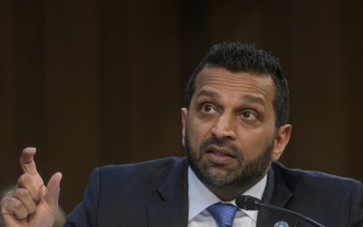 Reacția acidă a șefului FBI, Kash Patel: „Pregătiți carnetul de cecuri!” după acuze