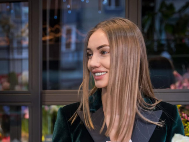 Retrasă la 29 de ani, șantaj la fiică: O duce la casa de copii!