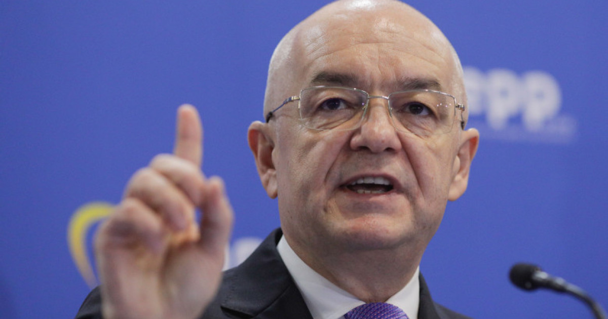 Boc, despre retragerea PSD: E greșeală istorică! Alternativa: Haos sau dezastru