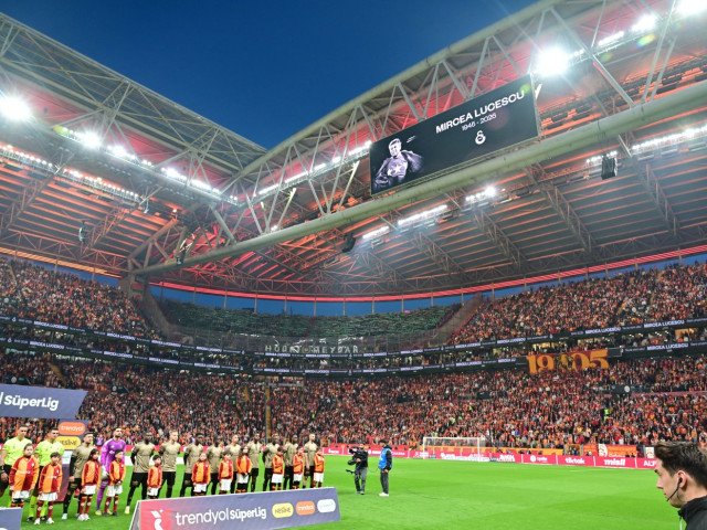 Galatasaray, omagiu emoționant pentru Mircea Lucescu la Istanbul