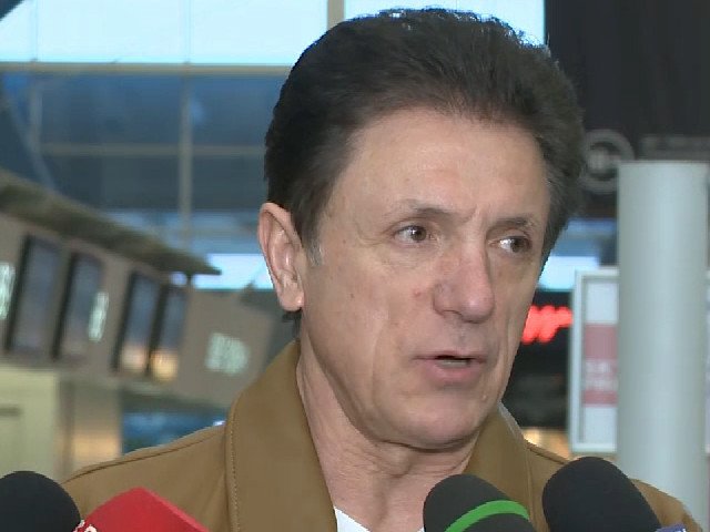 Popescu, dur după înfrângerea cu Slovacia: „Nu am jucat nimic!” Gică Popescu, fost căpitan al echipei naționale de fotbal a României, a reacționat dur după înfrângerea suferită de tricolori în amicalul cu Slovacia