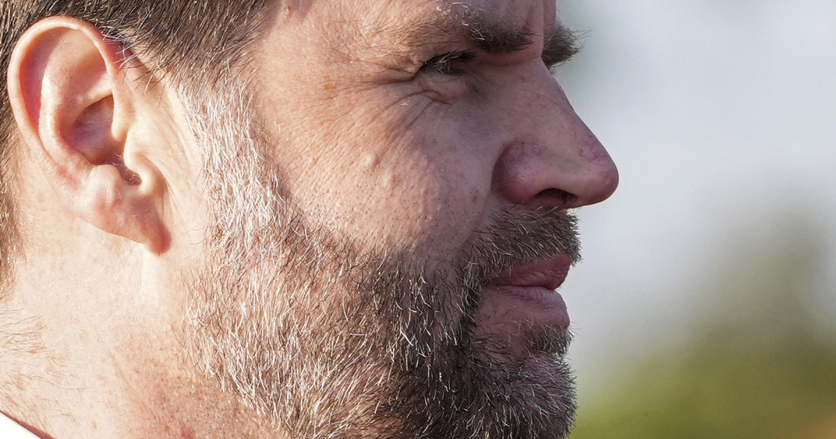 De ce l-a trimis Donald Trump pe J.D. Vance la Teheran? A ignorat avertismentul!