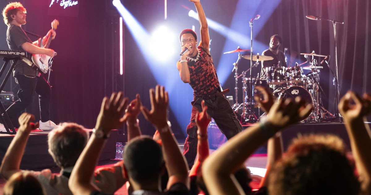 Cântăreț american, arestat după ce o adolescentă a fost găsită moartă