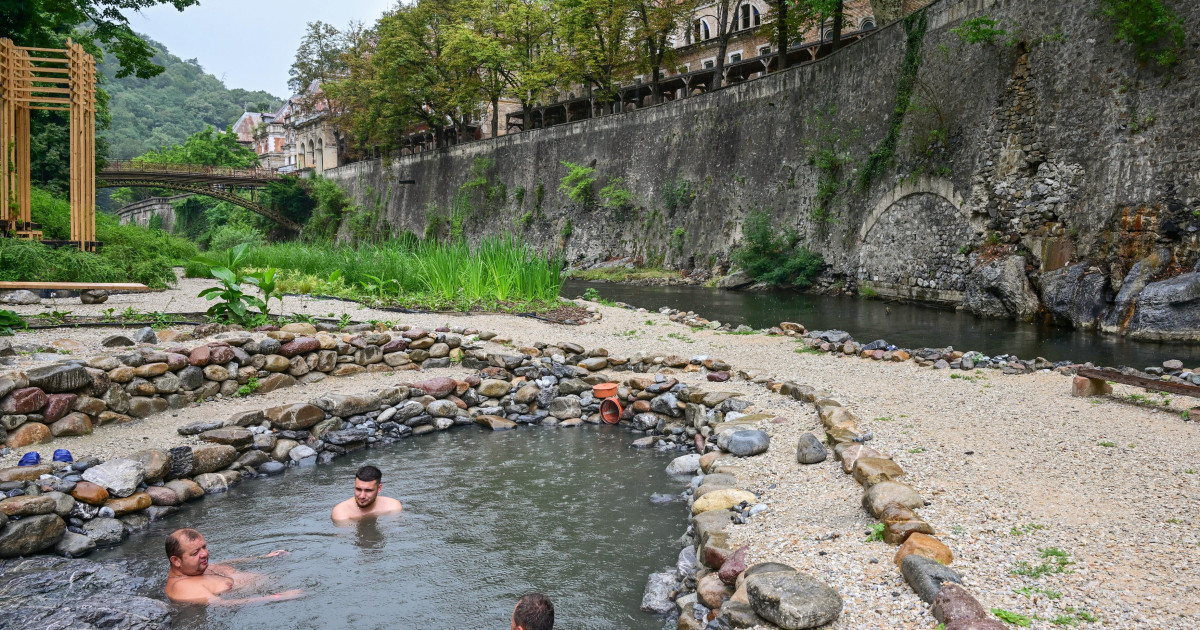Bilete balneare gratuite în 2026: Câte locuri sunt și cine beneficiază, sub lupa Ministerului Finanțelor?