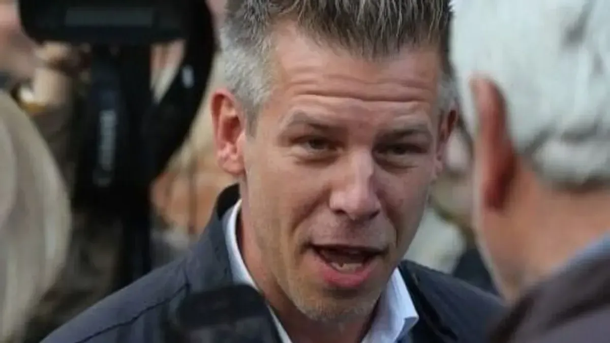 Magyar Péter: „Vine un război mare!”