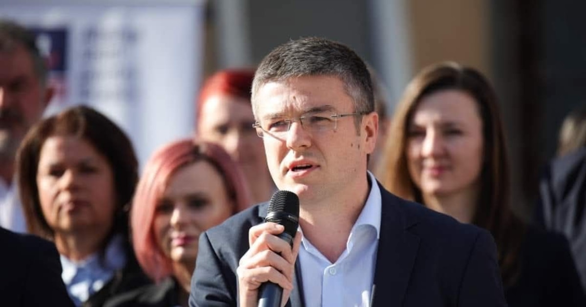 Guvernul salvează Liberty Galați și Damen: Salarii plătite de stat