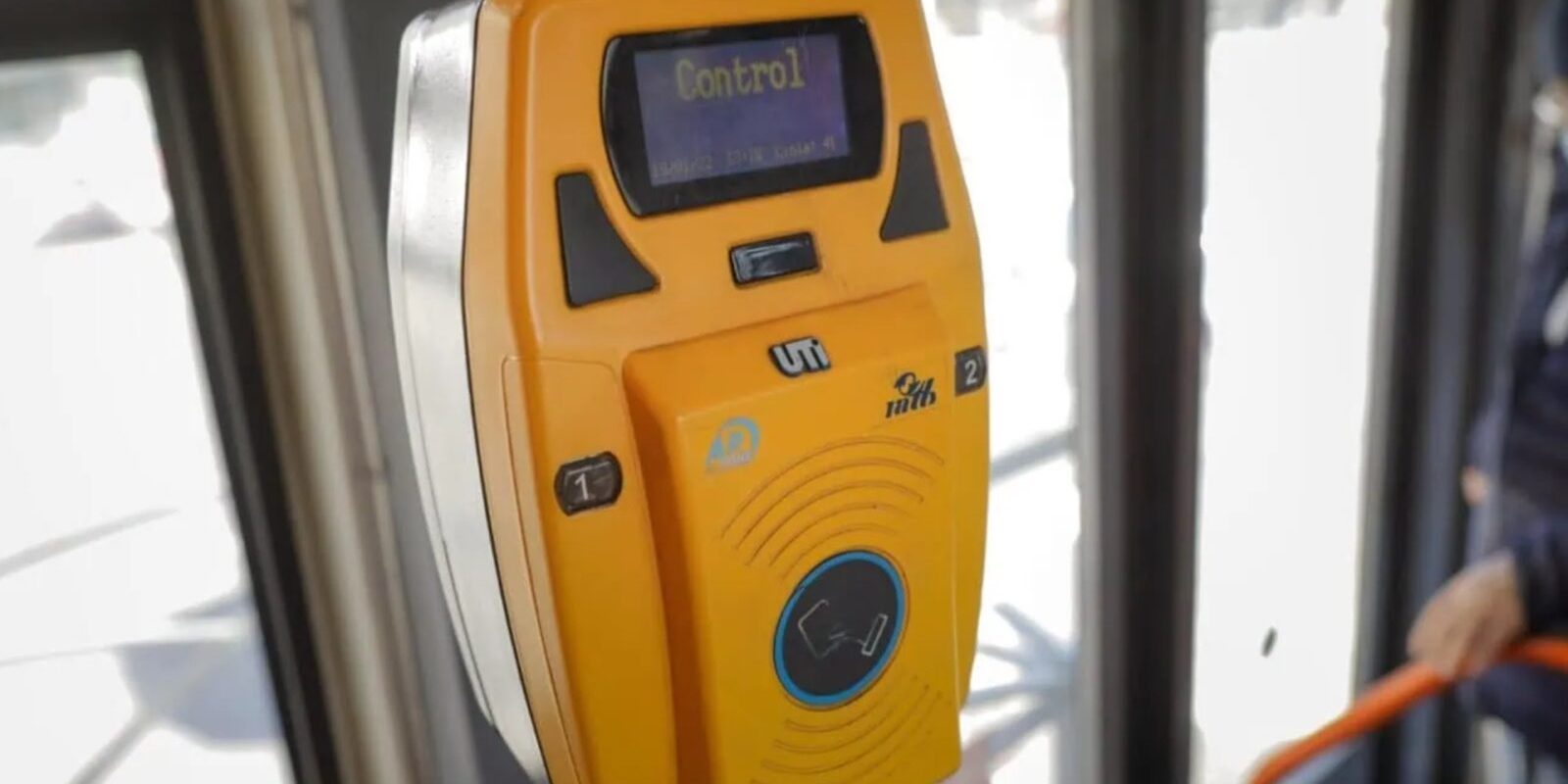 Bilete STB mai scumpe? Ciucu a picat proiectul, acum vine nota de plată