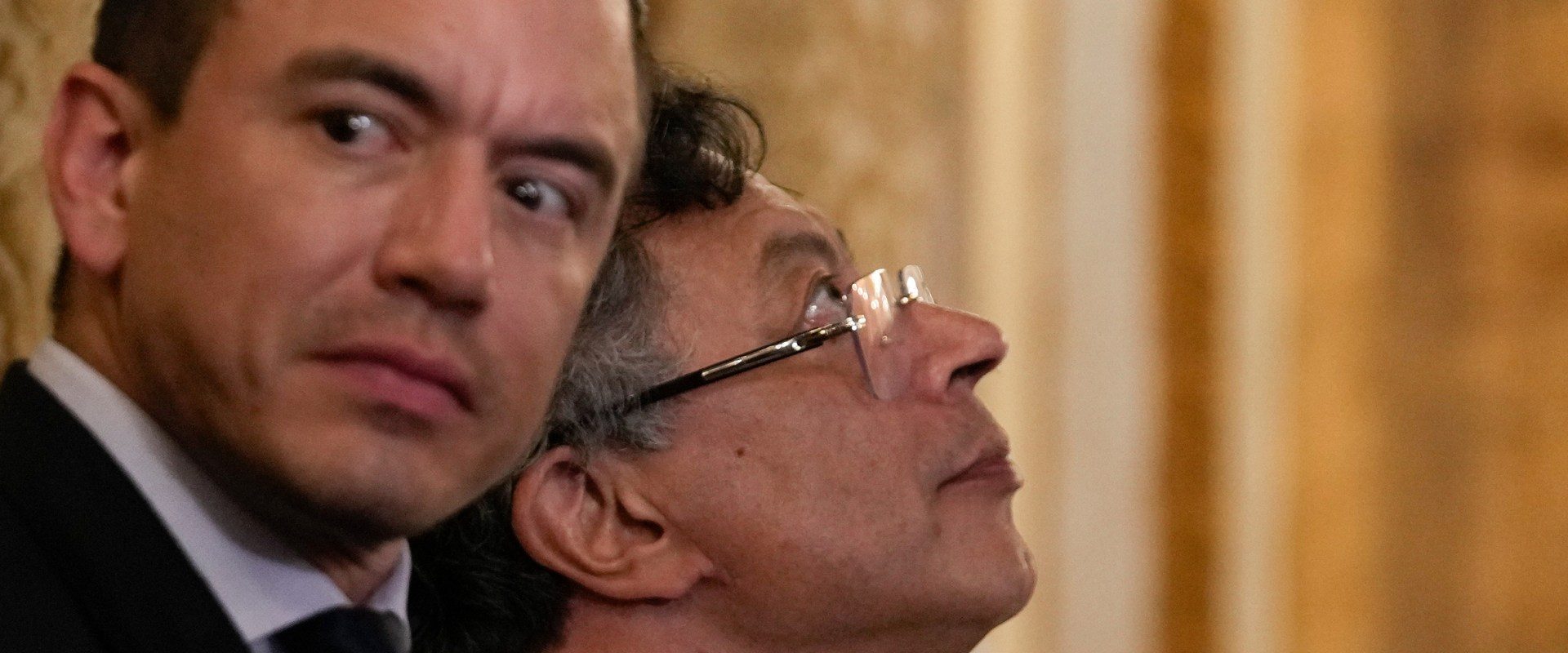 Ecuador, război vamal cu Columbia: Taxe de 100%