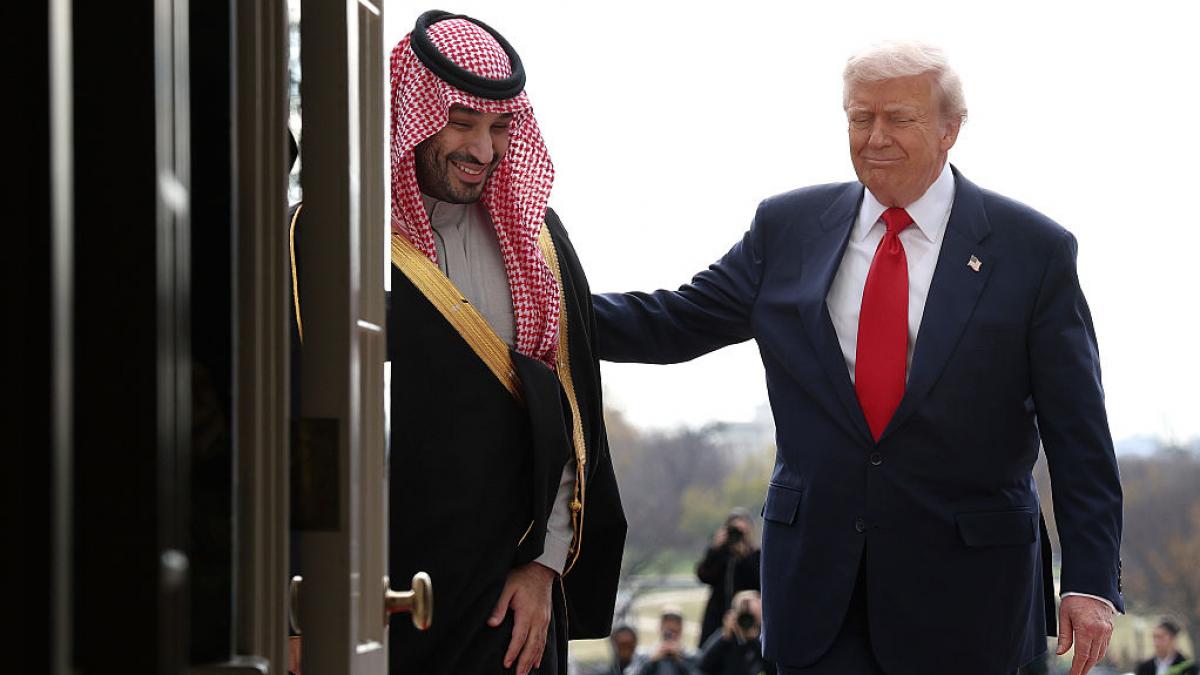 Arabia Saudită, Frică de Blocaj la „Poarta Lacrimilor”: Schimbare Radicală față de Război, Presiuni pe Trump