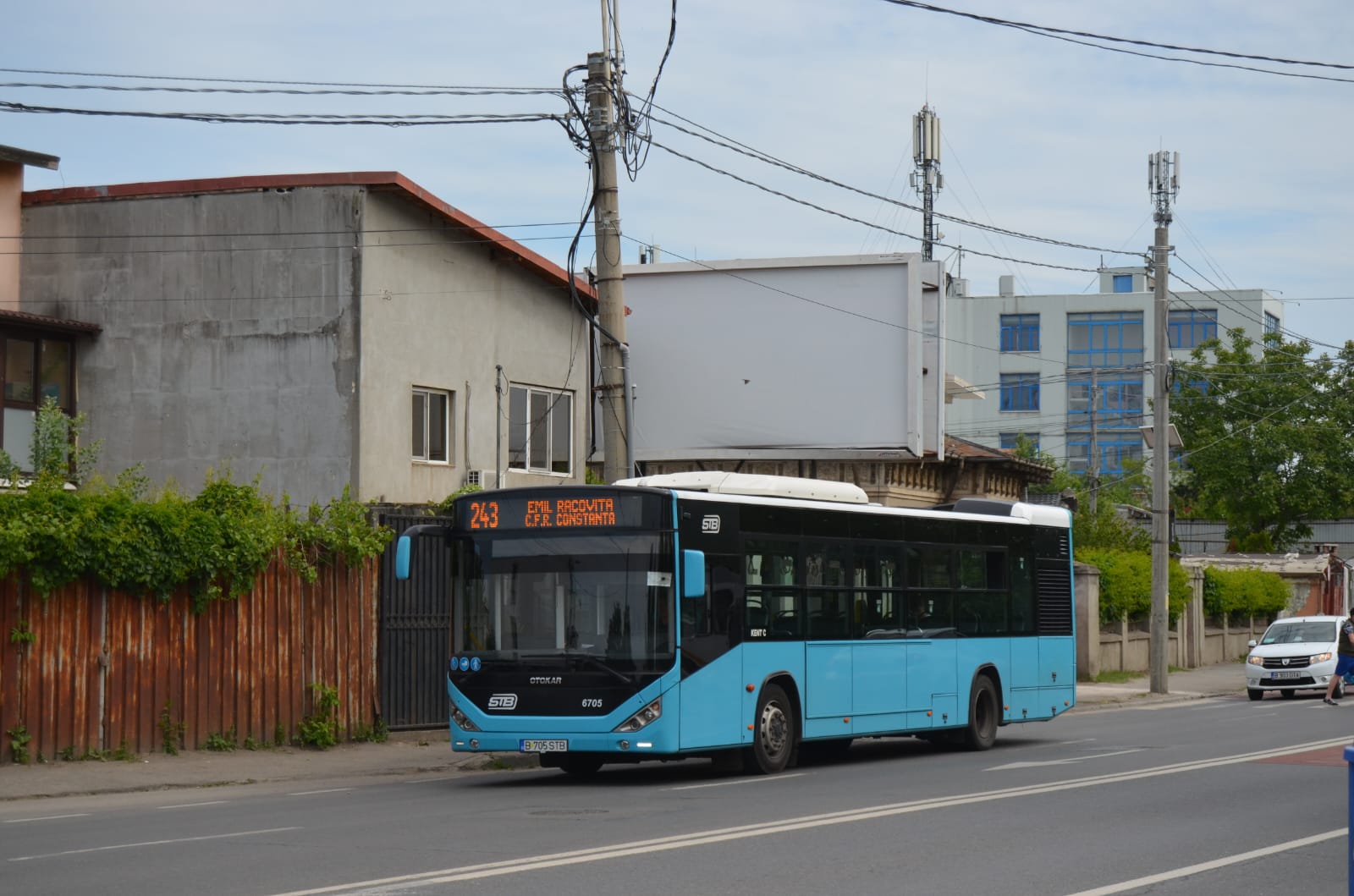 București: Schimbări pe liniile 102, 243 și N106, două nopți la rând