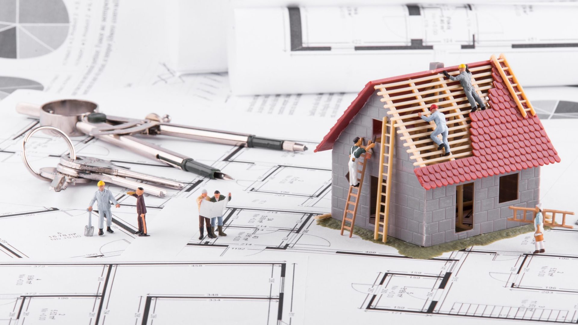 Lege PENTRU CASĂ și vecini: Ce reguli te scapă de procese în România