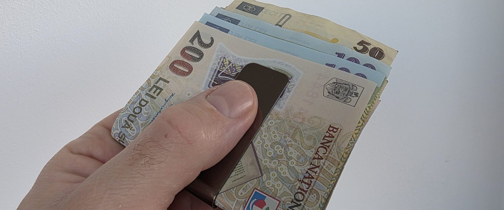 Salarii mai mari pentru magistrați? ÎCCJ analizează extinderea sporului SIIJ