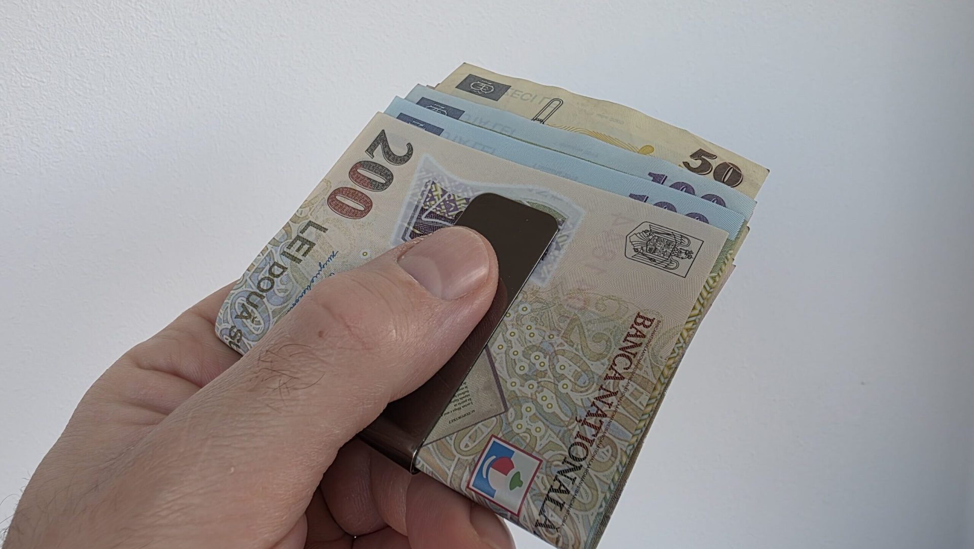 Salarii mai mari pentru magistrați? ÎCCJ analizează extinderea sporului SIIJ