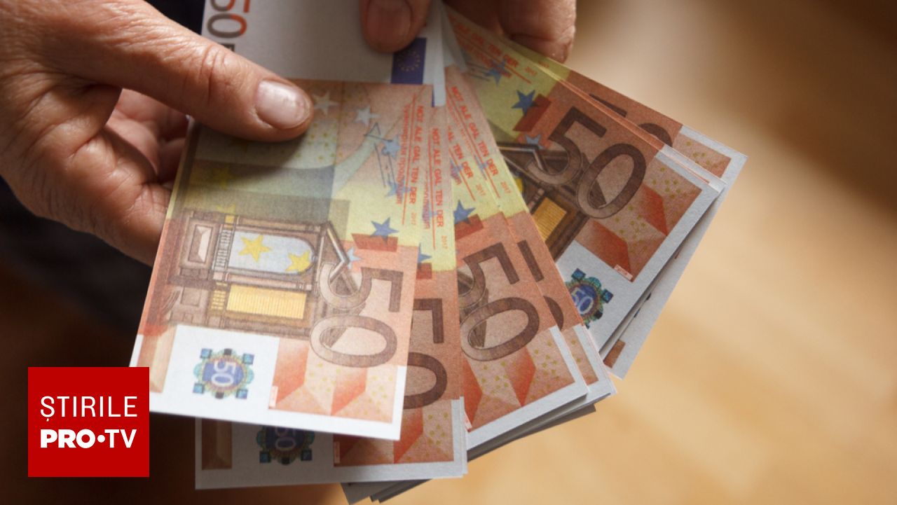 Italiancă FĂRĂ 200.000 de euro, păcălită de un duo de escroci cu investiții