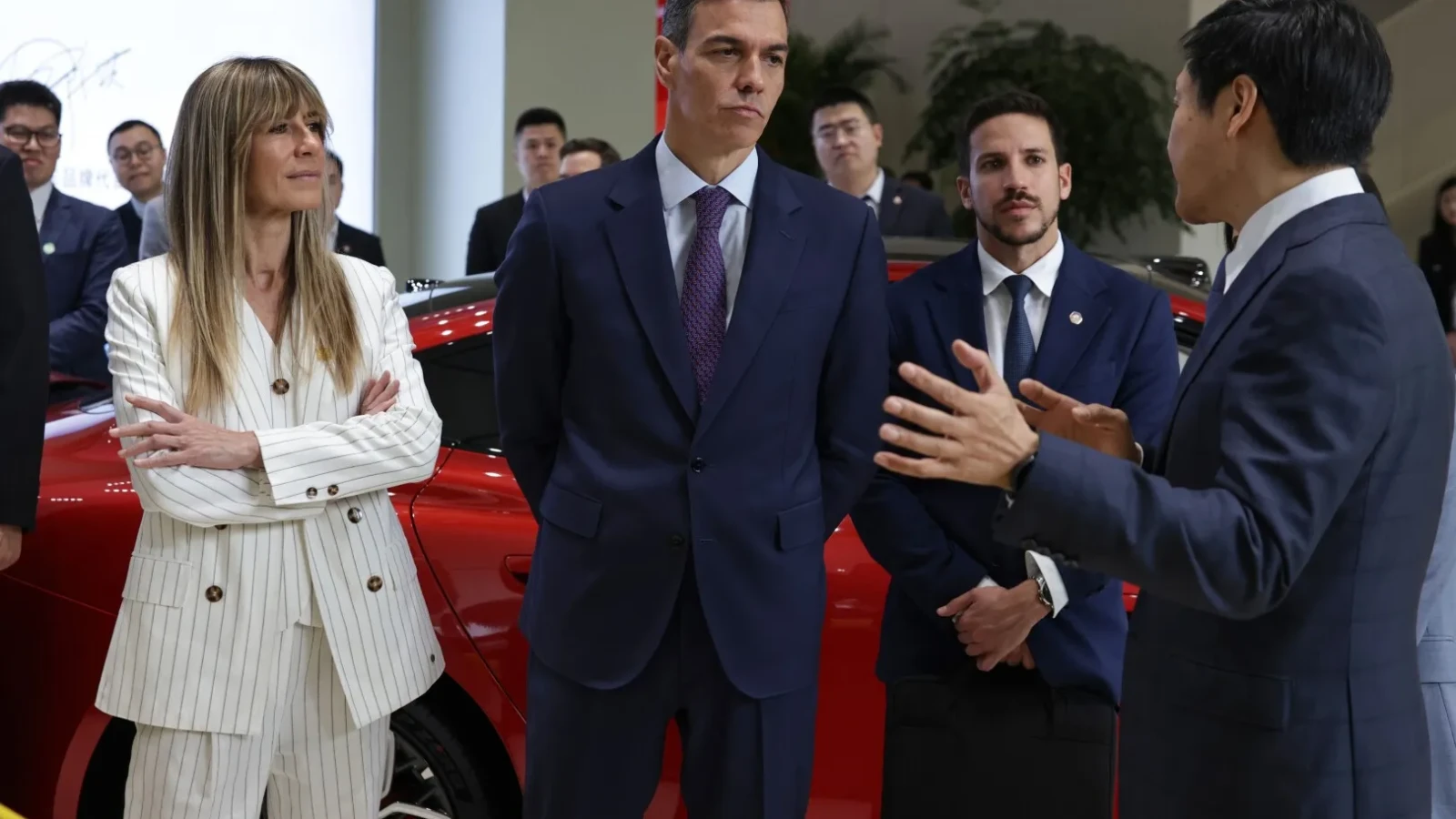 Soția lui Pedro Sanchez, inculpată: Premierul spaniol, în pericol