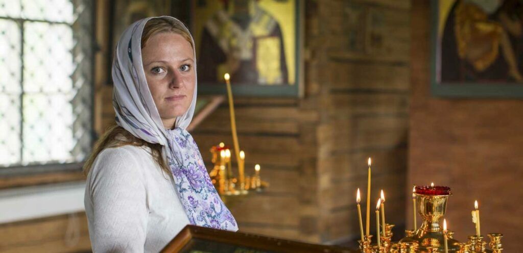 Greșeala pe care credincioșii o fac la biserică: Preoții o văd păcat