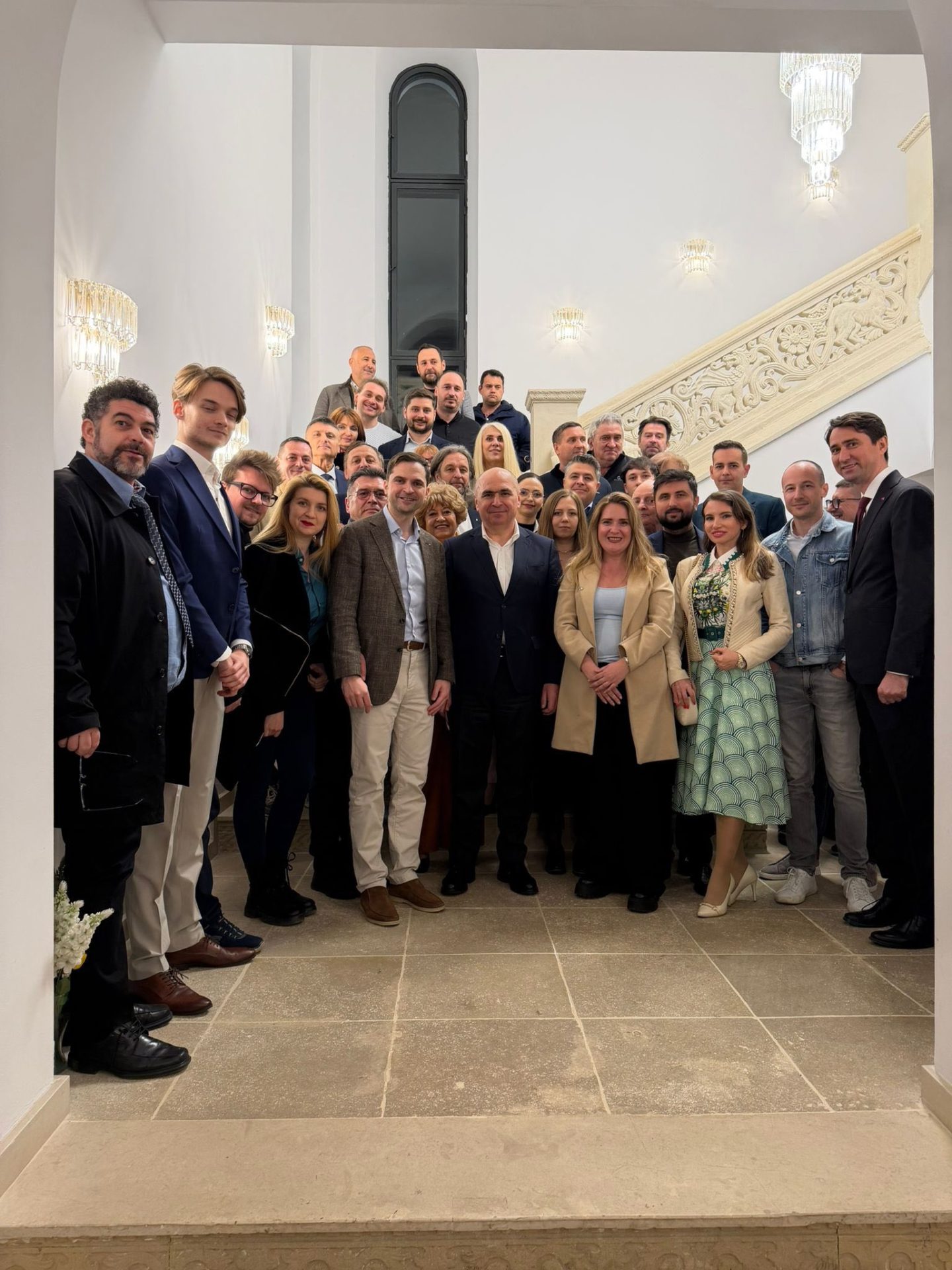 Donald Trump, vizită-fulger la București: Ce s-a întâmplat?