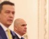 PSD decide: Bolojan, pe muchie de cuțit. Miniștrii PSD pleacă din Guvern?