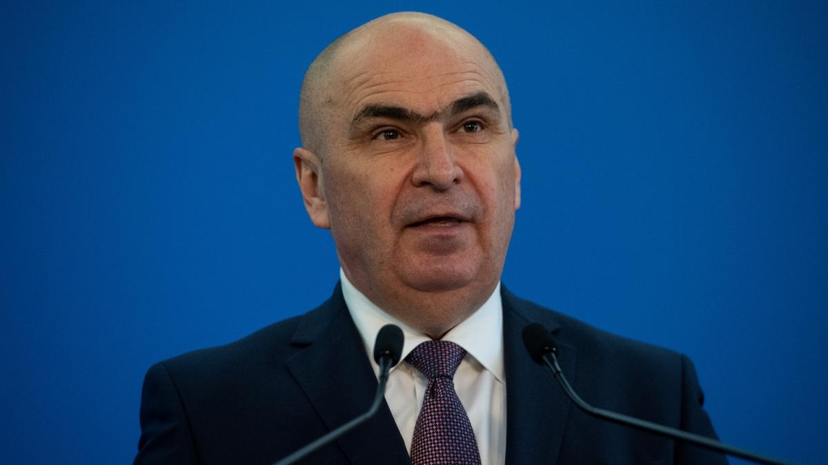 Bolojan rămâne premier: Le-a mulțumit fanilor din mediul online pentru susținere