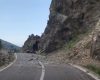 Prăbușire de pietre în spectaculoasele Chei Bicazului: Pericol pentru turiști