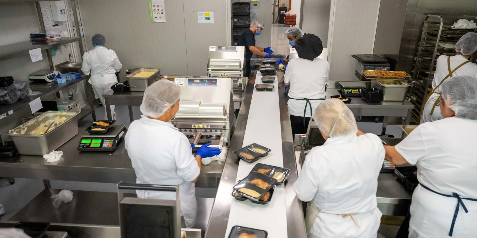 Banca de alimente sector 6 vrea parteneriat cu HoReCa împotriva risipei