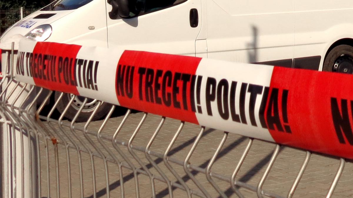 Trupul fetei din Arad, dispărută de două săptămâni, găsit în Mureș