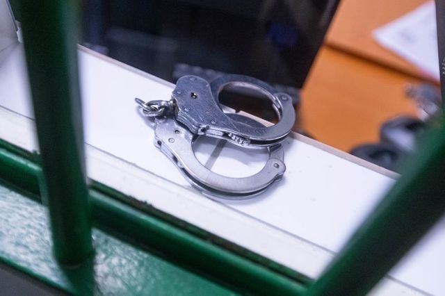 Bărbat arestat în Dâmbovița: Arme din Turcia, vândute cu 4.500 de euro