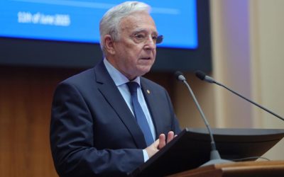Mugur Isărescu, secretul salariului: Cât câștigă lunar la BNR, plus bonusurile șefilor