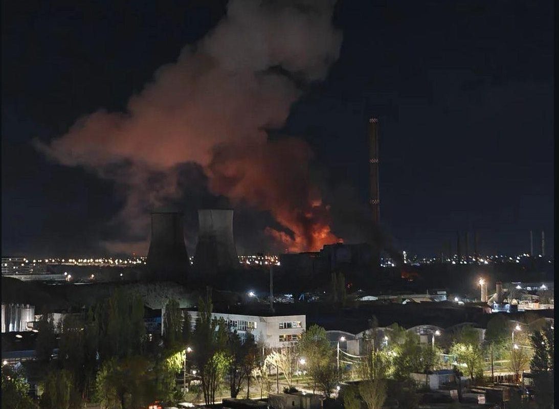 Blocuri din București, fără apă caldă după incendiul de la CET Vest: Când revine confortul