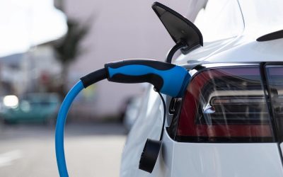 EV-urile au explodat în România: Vânzări cu 150% mai mari, cota de piață urcă la 6,5%