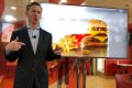 Kempczinski, șeful McDonald’s, din nou criticat după interviu incendiar