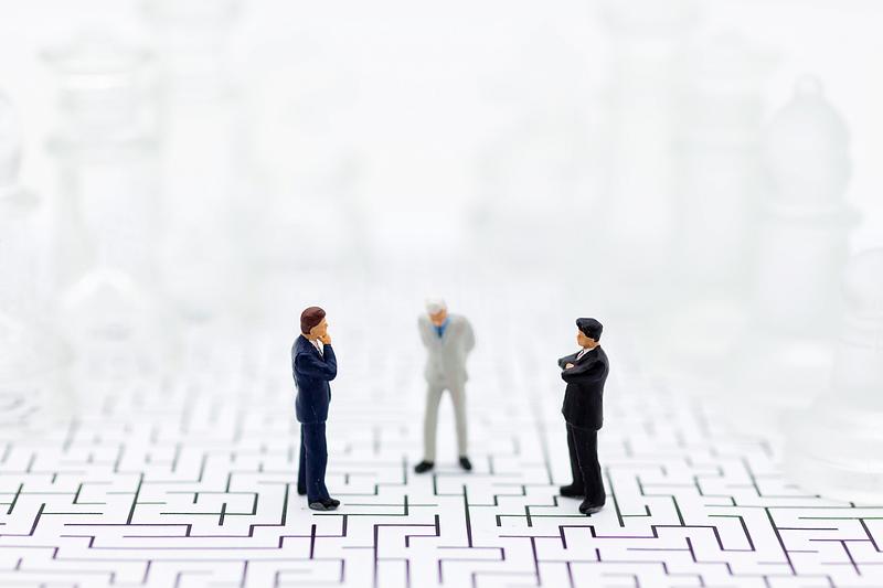 Amenzi URIAȘE pentru bănci în România: Decizie istorică a Consiliului Concurenței