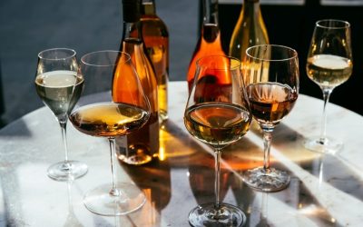Alegerea paharului perfect: Ghidul expertului pentru toate băuturile