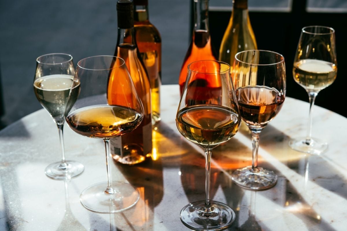 Alegerea paharului perfect: Ghidul expertului pentru toate băuturile