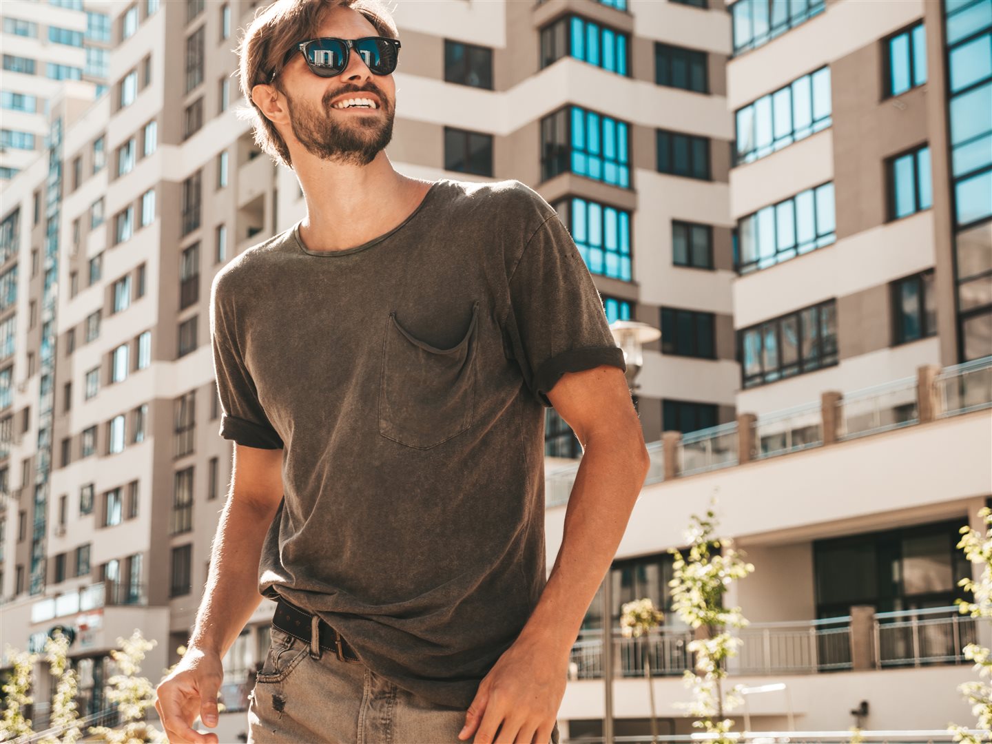 Alege tricoul perfect: Ghid practic pentru bărbați, de la casual la smart