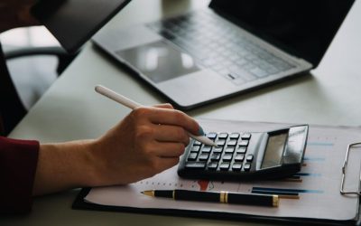 Cine sunt ROMÂNII cu datorii la stat: Pragul minim și unde sunt datele