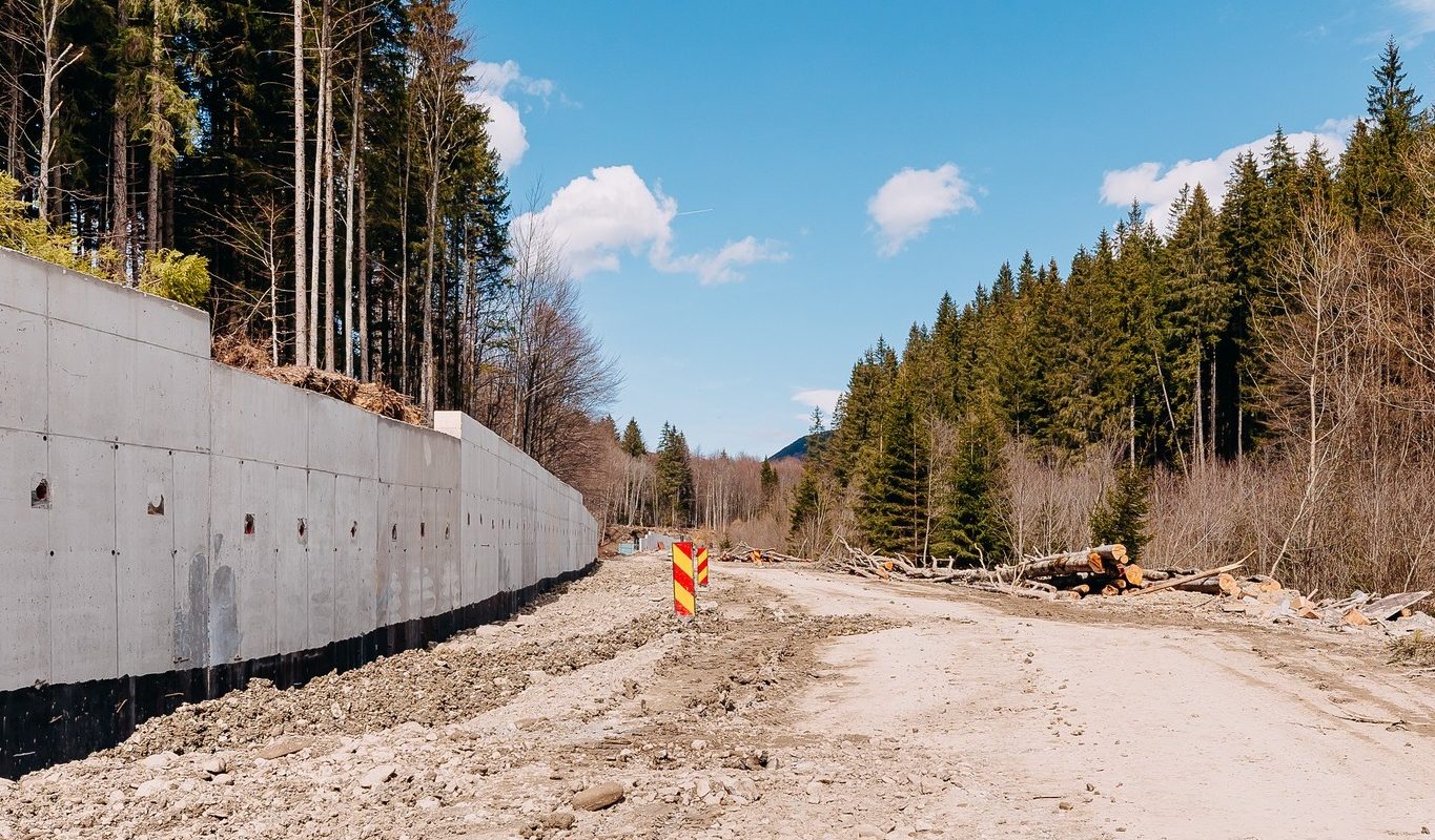 Autostrada din Valea Doftanei, șoc! Erbașu, departe de finalizare