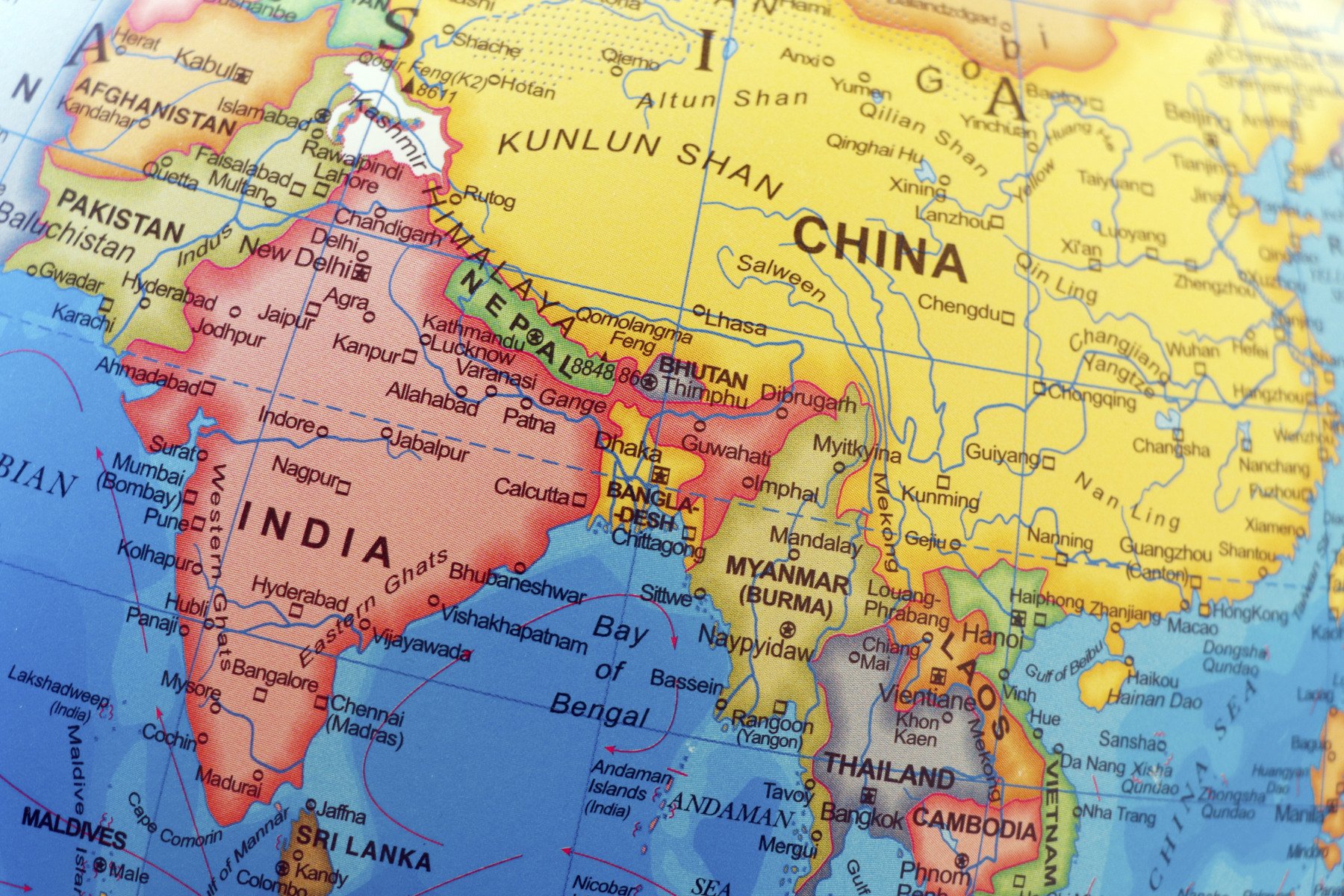 Nouă polițiști din statul indian TAMIL NADU au fost condamnați la moarte pentru uciderea unui comerciant și a fiului său, arestați în timpul pandemiei de COVID-19