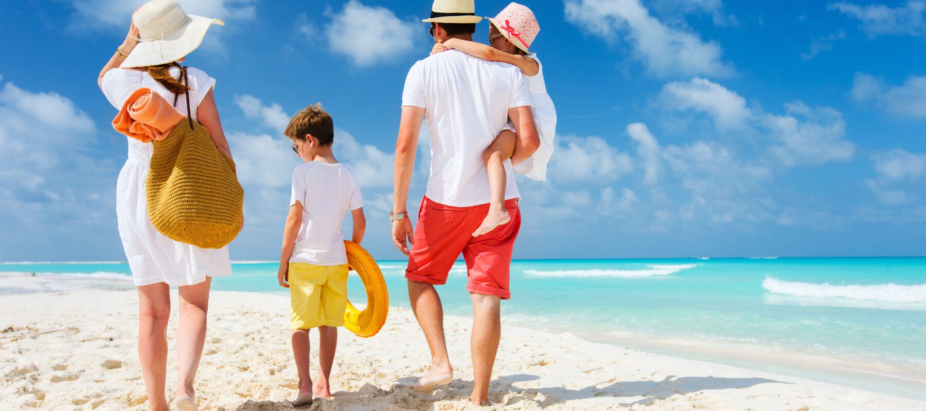 Mai prelungit: Românii intră în vacanță de 1 Mai