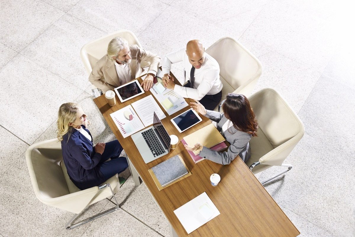 Falimentul lovește afacerile: Cu 38% mai multe firme dizolvate în 2026