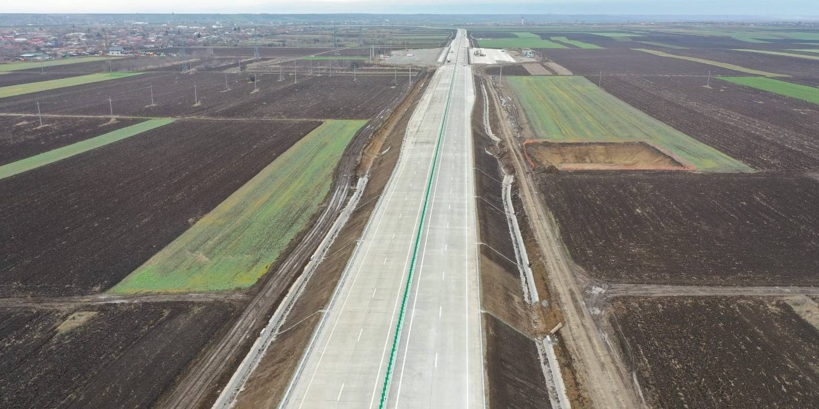 Brăila-Galați: Drum expres, blocat de… energia verde. Ce se întâmplă cu Autostrada Transilvania