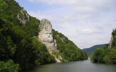 Dunărea, în scădere dramatică: Debitul ajunge sub media lunii aprilie