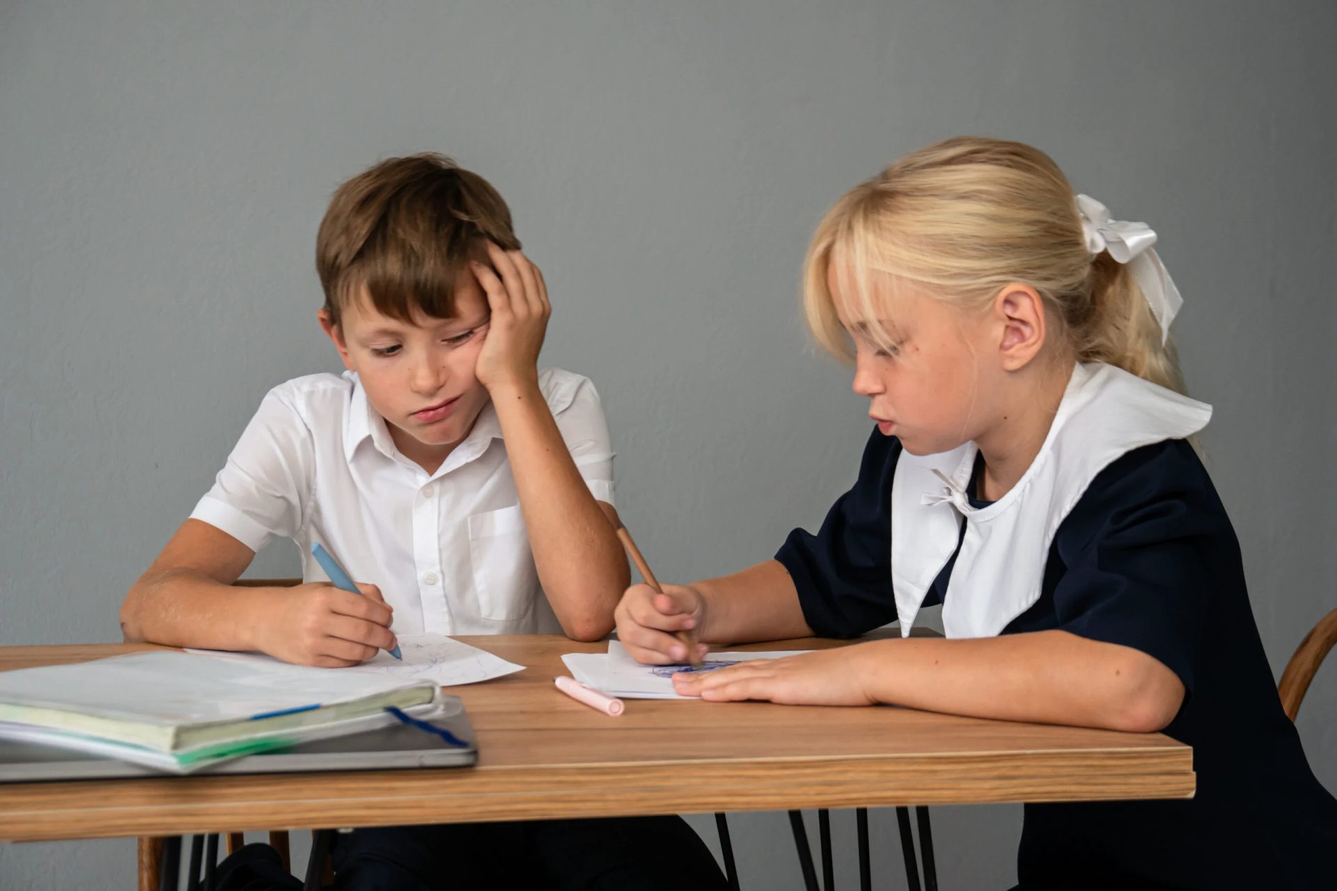 Elevii revin la școală pe 15 aprilie 2026: Ultima etapă a anului școlar