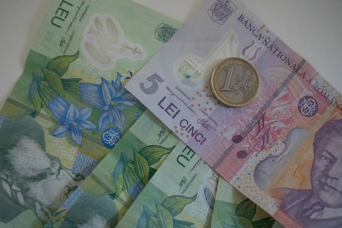 Dobânzile României, umflate de criza politică. Bucureștiul resimte efectele