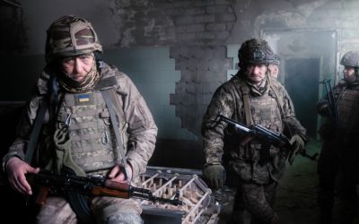 Condamnați vârstnici și deținute, efort uriaș pentru Ucraina în război