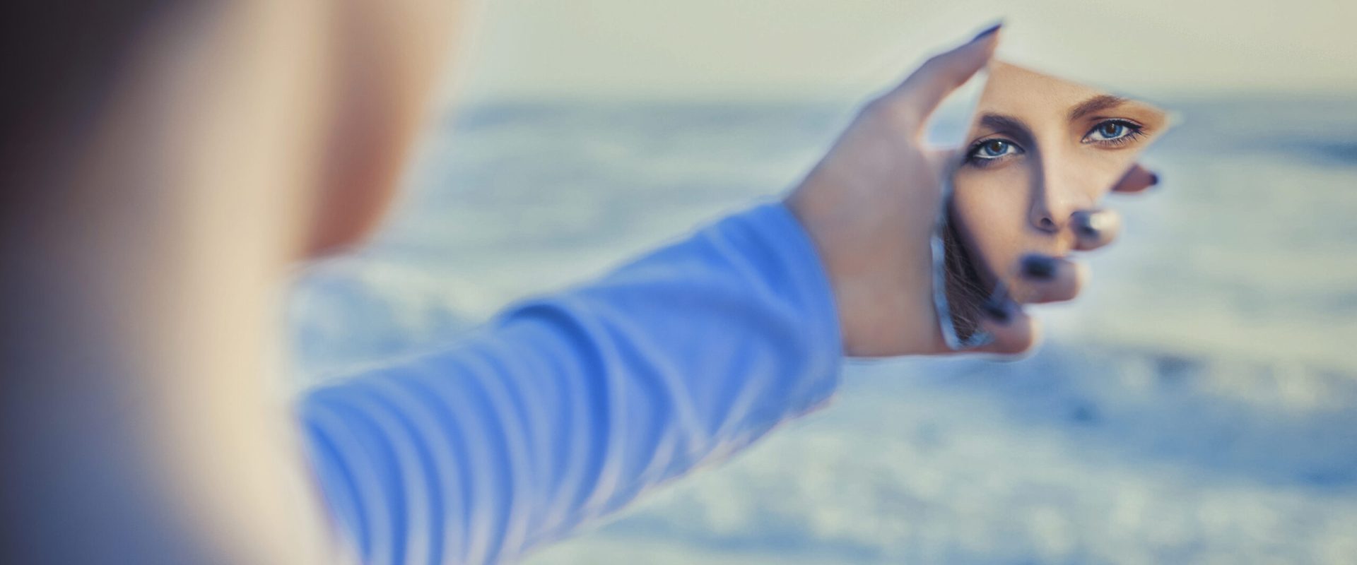 De ce vocile din cap ne conduc viața: Psihologia despre dorință și identitate