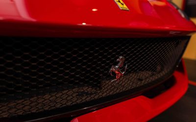 Luce, primul Ferrari electric: Ce preț miroase a lux și exclusivitate?