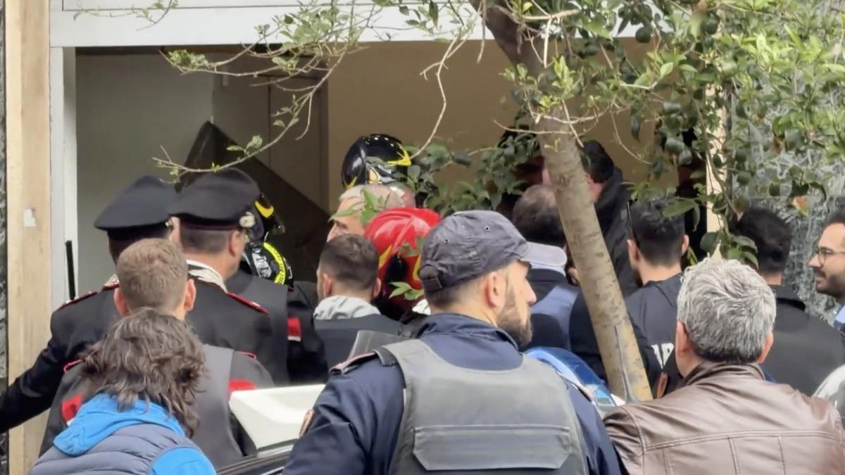 Jaful SECOLULUI la Napoli: Hoții au dispărut prin podea cu banii